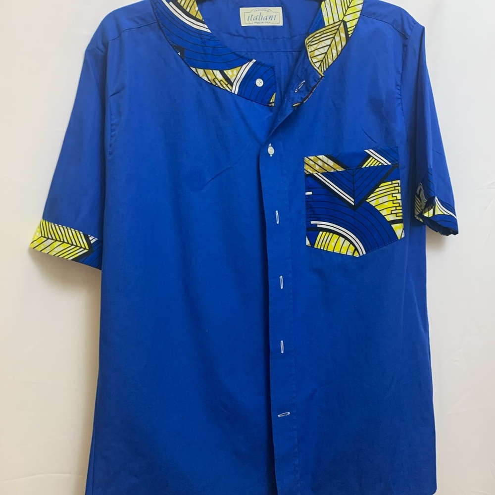 Vibrant Camiceria Italiani trendy Blue Button Down Shirt with Yellow Accents